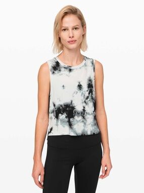 Lululemon Train to Be Tank Shibori Deep Coal / Deep Coal Size 10